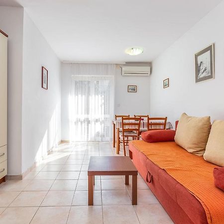Dubravka Apartment Porec Luaran gambar