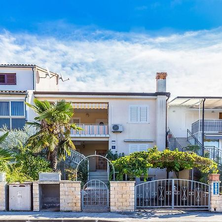 Dubravka Apartment Porec Luaran gambar