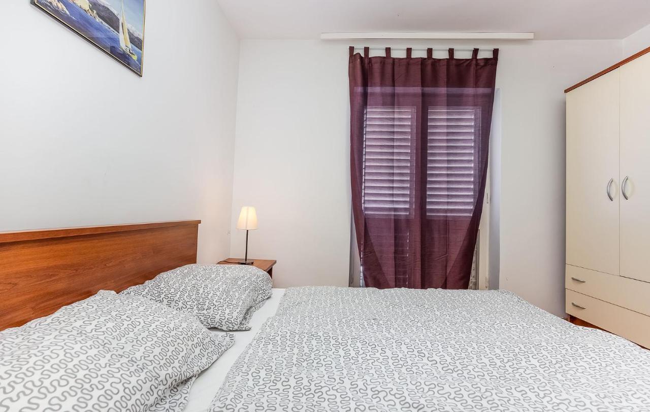 Dubravka Apartment Porec Luaran gambar