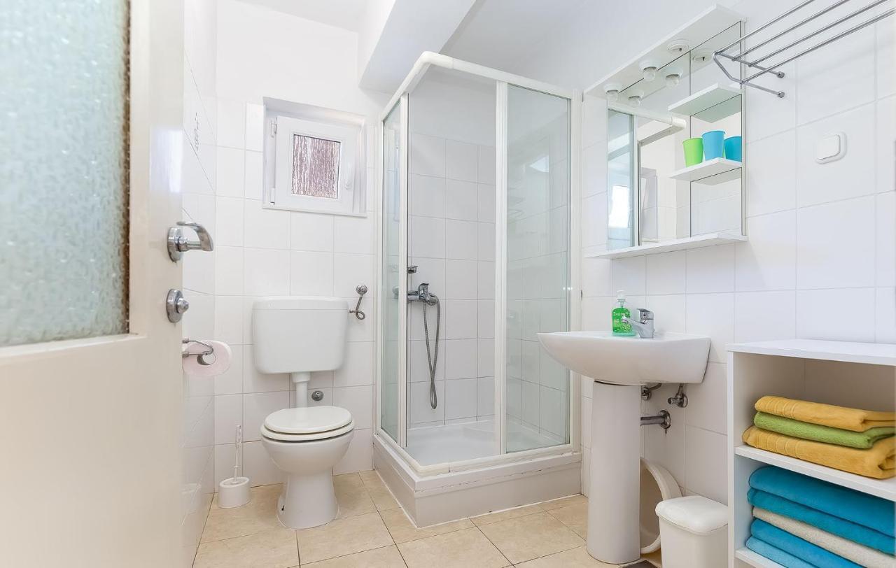 Dubravka Apartment Porec Luaran gambar