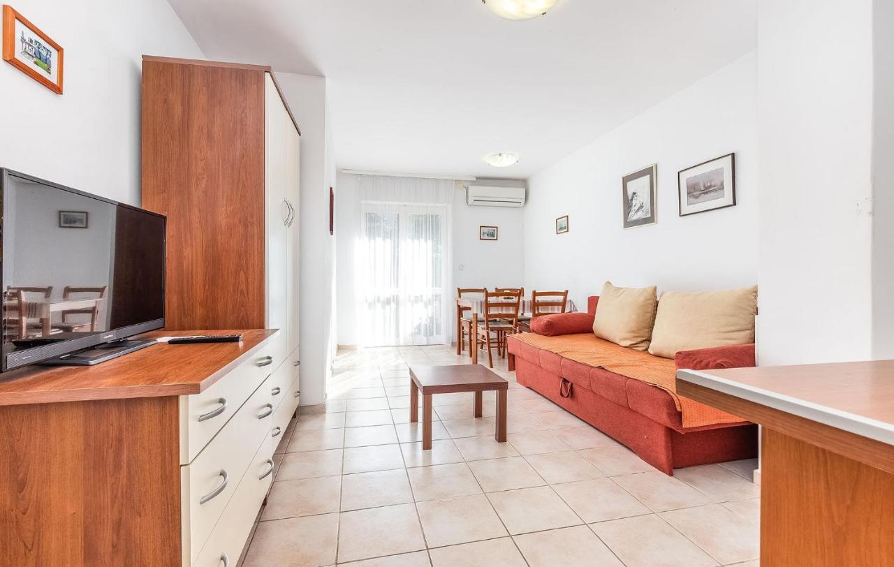 Dubravka Apartment Porec Luaran gambar